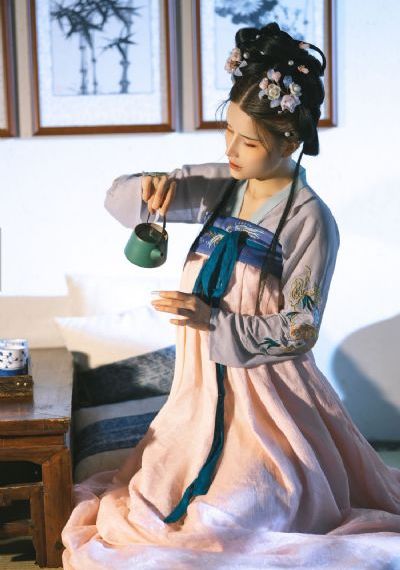 美女黄视频在线免费观看_BD超清在线观看